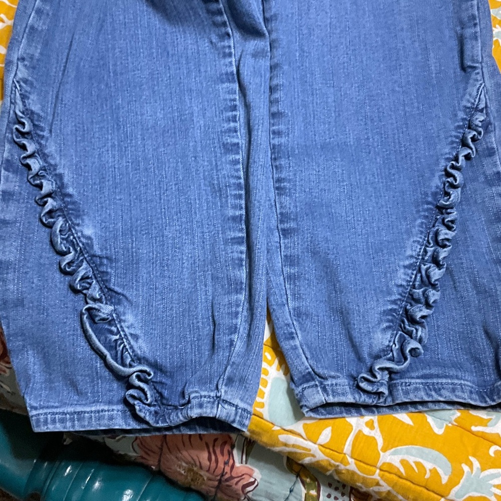 🔥Final Mark Down! Belle by Kim Gravel Pull-On Jeans with ruffle